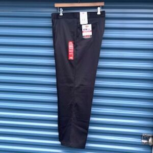 Original Fit Flex Pants . Sits @ the Waist . Black . Size: 50 x 32 . Dickies 874